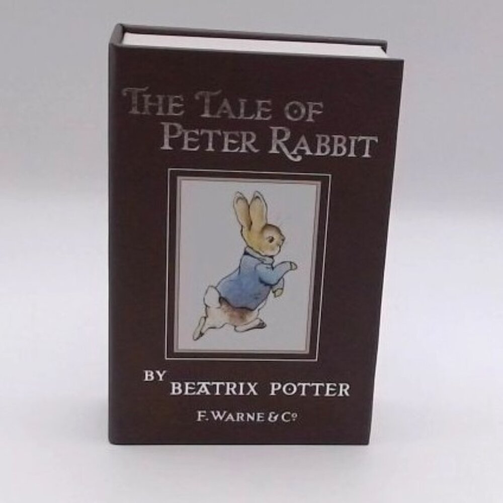 The Tale of Peter Rabbit, By‎ Beatrix Potter,  Eyeshadow and Lipstick Set, BNIB